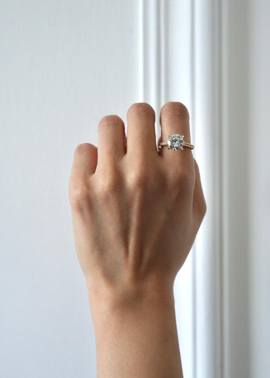 Celeste Round Ring with round pavé-style band and diamond-look design